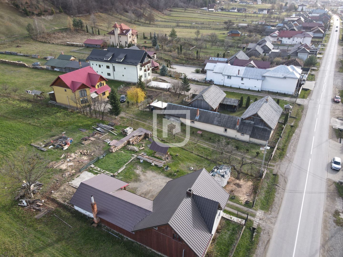 Casa cu 4 dormitoare | strada Manastirii | Gura Humorului - Poză 2