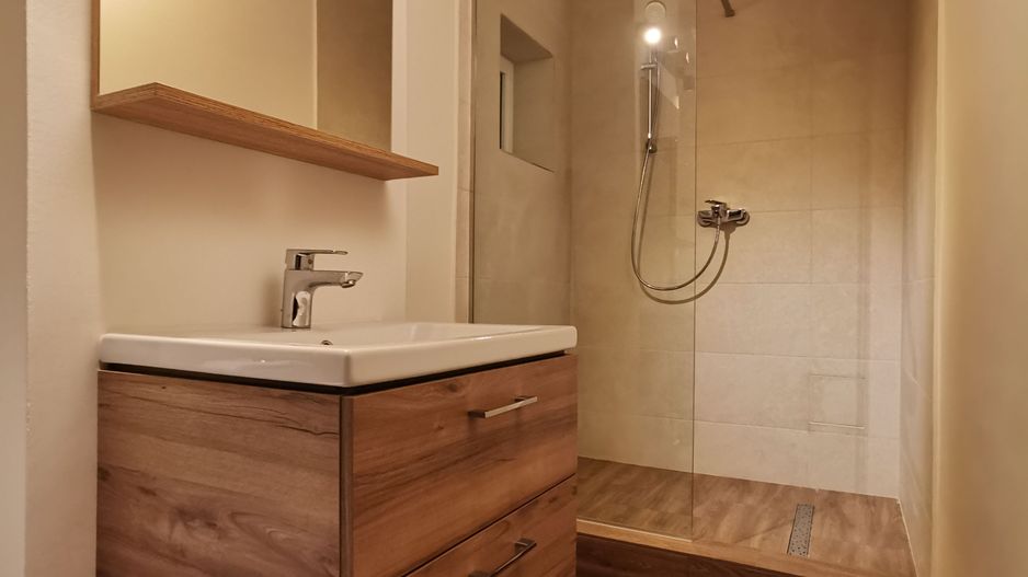 2 camere renovat complet | bloc ZEPTER - Poză 5