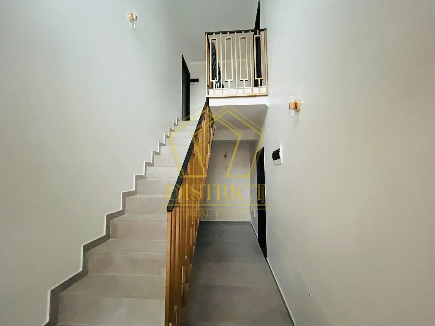 Casa cu 4 apartamente | AirBNB | Afterschool | Dumbravita - Poză 15