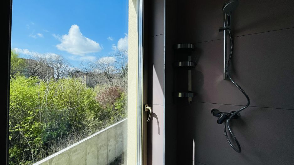 INCHIRIATA - Prima inchiriere, Segmentul Lux | Central | Panouri solare - Poză 53