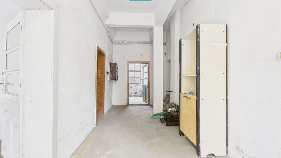 Spațiu de producție cu 4 camere în Periam - Poză 2