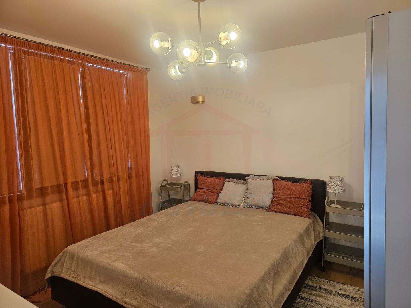De vanzare apartament 3 camere, Tiglina 1, 61 mp, 88.000 Euro - Poză 18