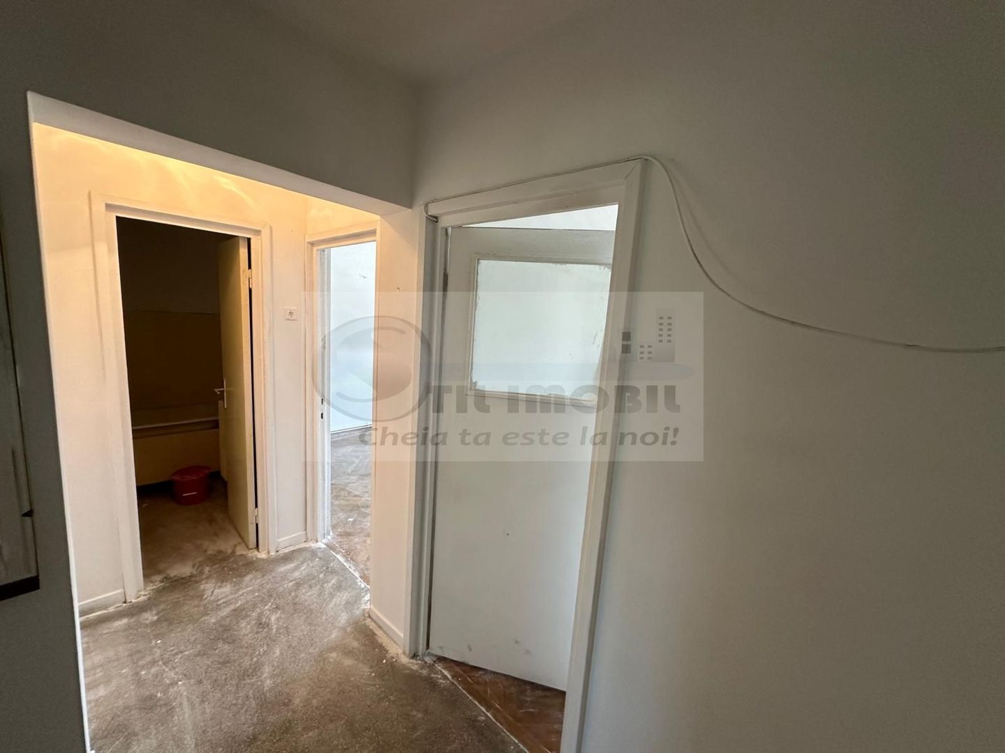 Apartament 3 camere, 70mp, 2 balcoane – Podu Roș  125000 euro - Poză 4