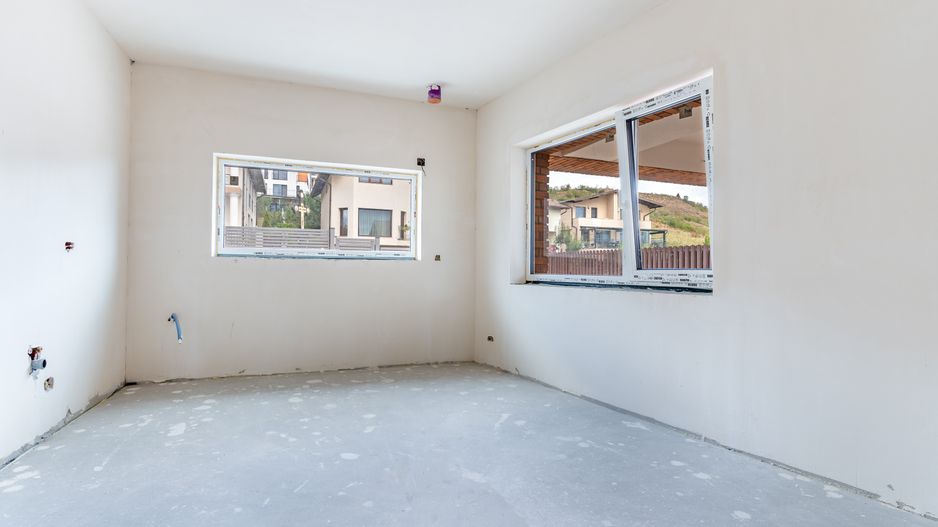 Duplex modern in Voronet, 136 mp utili, garaj si teren 325 mp - Poză 19