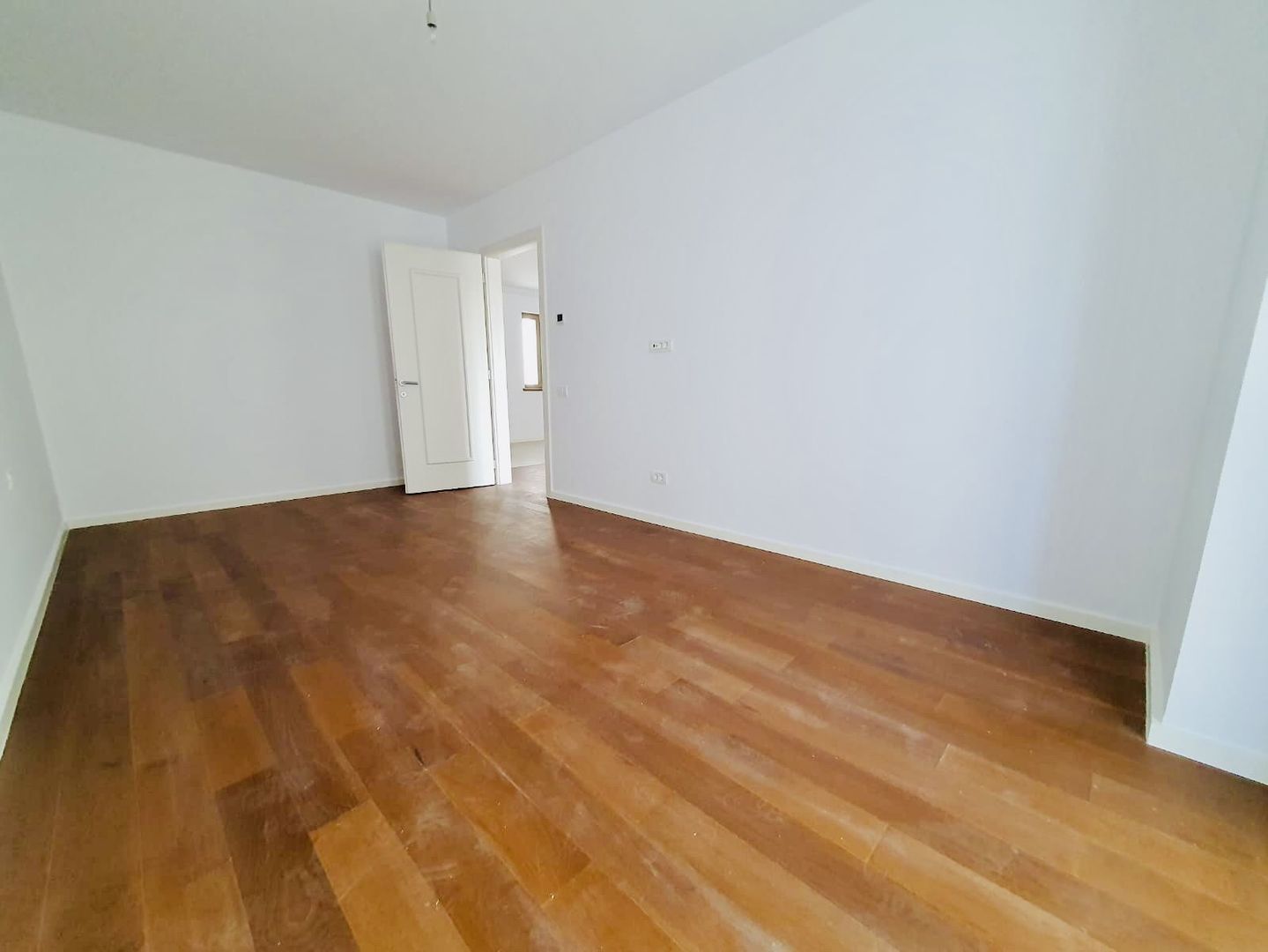 Apartament 2 camere - bloc nou - MONARCH - Poză 3