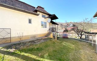 Casa pe 3 niveluri cu teren de 1900 mp in Com. Baisoara. - Poză 5