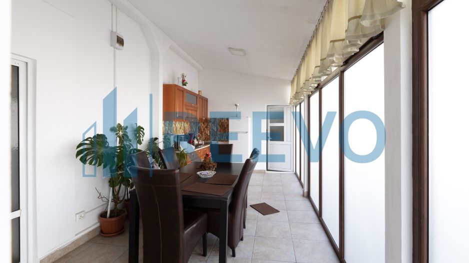 Clădire și teren de investiție, central Roman - Poză 18