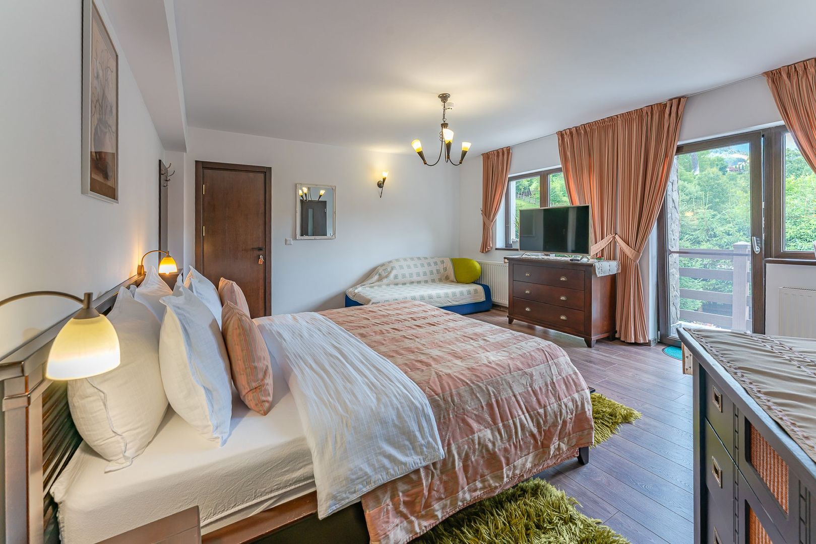 Pensiune de vânzare în Bran, cu rating 9.8 Booking și 4.9 Google - Poză 28
