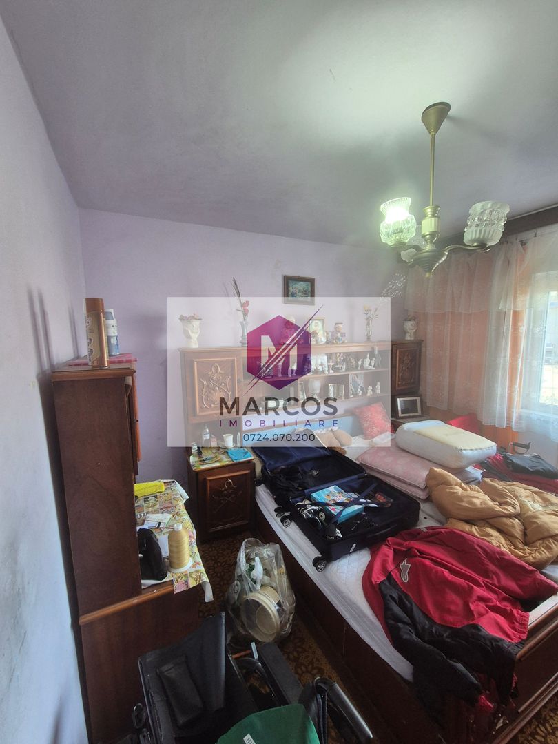 Apartament 4 camere et.1 Micro 4 - Poză 3