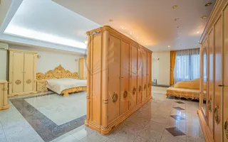 Ultracentral -Cladire impozanta  D+P+2E. - Poză 25