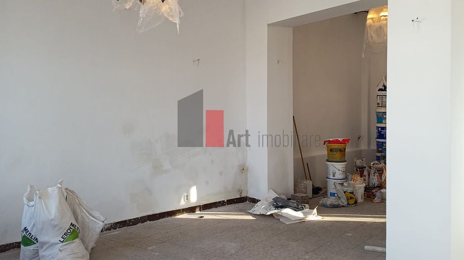 Vila  de inchiriat recent renovata - Poză 37