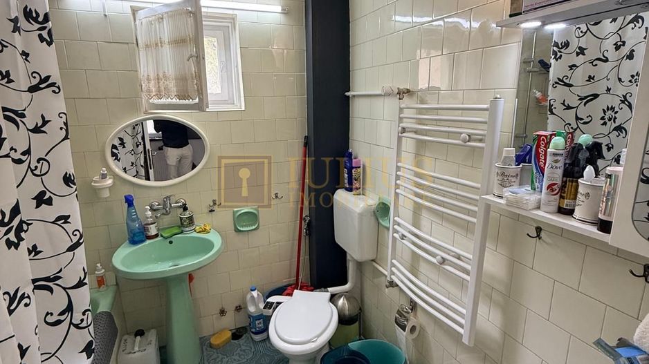 2 camere| curte comuna cu 3 apartamente| centrala proprie| zona aradului| - Poză 16