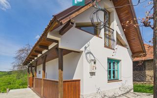 Casă pitorească de vacanță în Dulcele - Poză 1