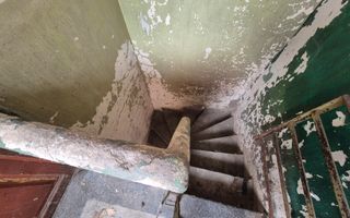 Casa P+1  - Dacia - Eminescu - curte comuna - Poză 16