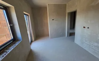 Duplex semifinisat, 4 camere,  250 mp teren, zona Schit - Poză 24