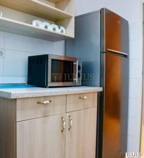 2 camere zona Fac. de Medicina - Hotel Continental, cu centrala proprie. - Poză 10