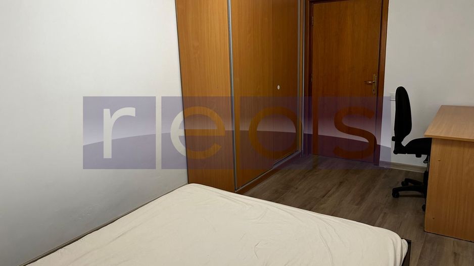 VANZARE 3 CAMERE DECOMANDAT  UNIRII - PARCARE - Poză 4