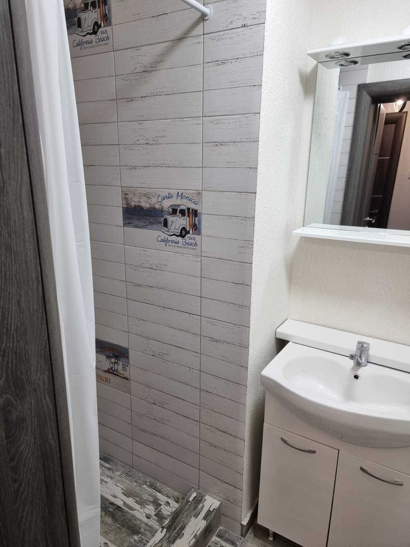 Închiriere Apartament 3 Camere – Zona Sebastian, Parter - Poză 6