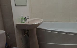De inchiriat apartament 2 camere micro 20, et. 9, 350 euro negociabil - Poză 5
