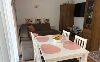 Apartament 3 camere, 2 balcoane, etaj intermediar - Poză 3