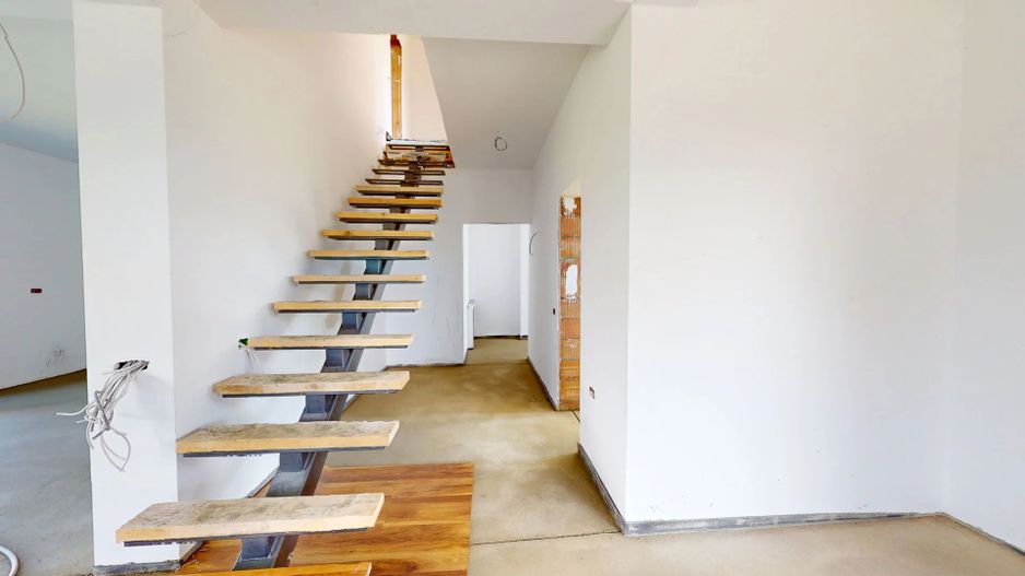 Casă nouă tip duplex în Cristian, 5 camere, 2 băi, materiale premium - Poză 3