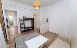 Apartament 4 camere renovat, central, ideal rezidențial sau activitate business - Poză 5