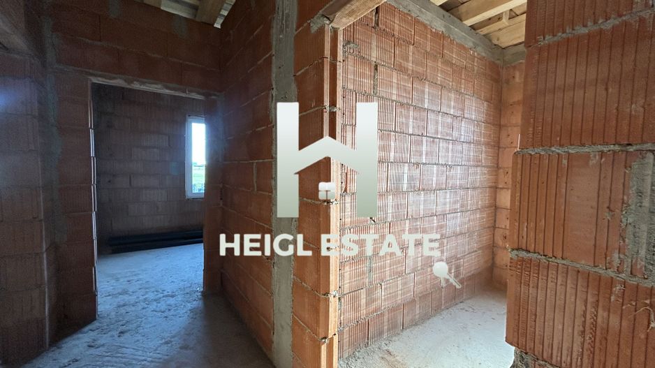 Duplex despartit prin camera tehnica Sacalaz - Poză 7