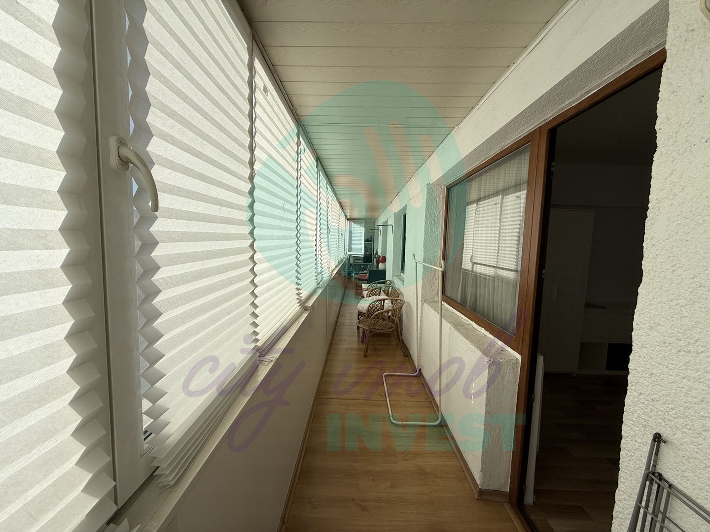 4 camere renovate, balcon generos, 4 min Metrou Obor - Poză 10
