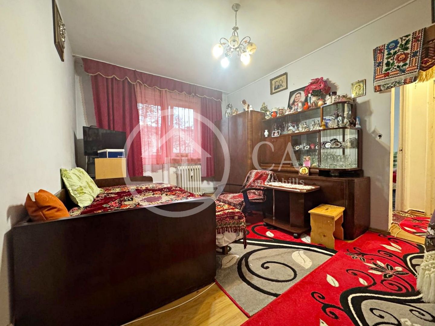 Apartament cu 2 camere de vânzare în zona Parcului 22 Decembrie Oradea - Poză 3