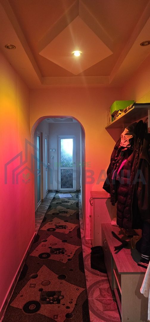 Primesc în chirie - Poză 1