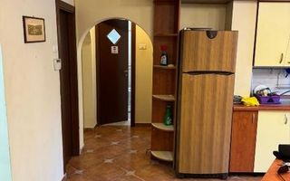 Apartament 3 camere de inchiriat, centrala proprie, Drumul Sarii - Poză 6