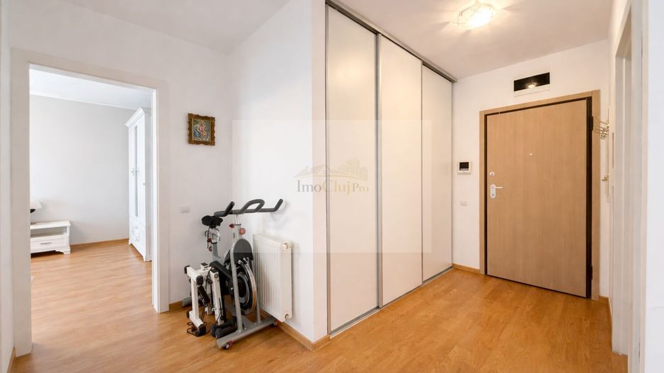 Inchiriere 2 camere| balcon | în complexul Platinia Shopping Center - Poză 14