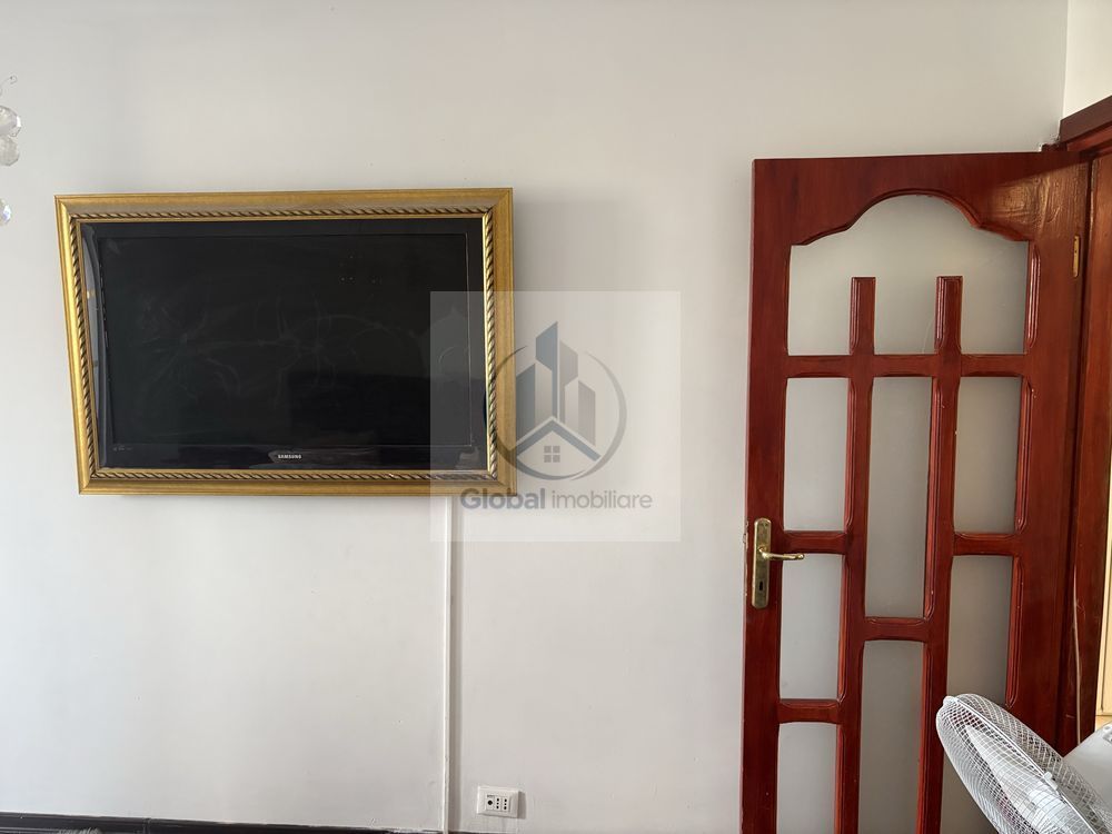 Apartament de vanzare - Poză 1