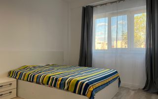 Parter inalt, loc de parcare subteran, mobilat modern, zona Soarelui - Poză 8