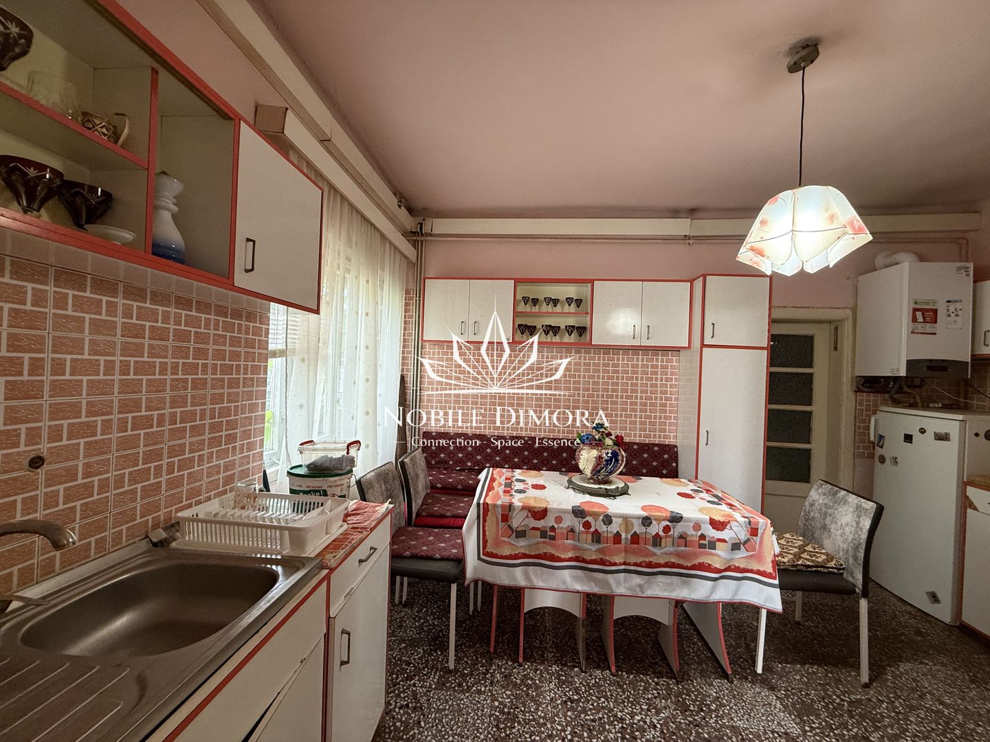 Casa spatioasa de 156mp cu 4 camere, teren de 237mp in Buzias - comision 0! - Poză 5