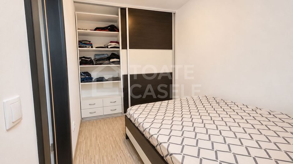Apartament 3 camere, decomandat, parcare, zona Edgard Quinet - Poză 3