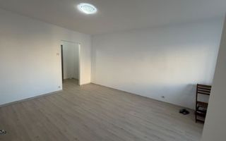 ✨ Vânzare Garsonieră Modernă, Renovată la Cheie – Parcul Titănel - Poză 1
