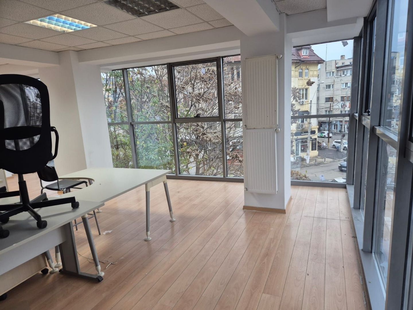 Clădire birouri clasa A 680 mp de închiriat, Pache Protopopescu - Poză 11