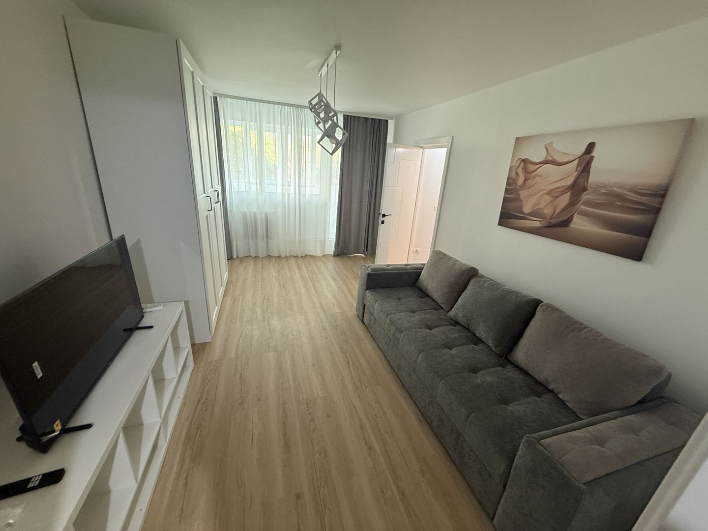 AP. 3 CAMERE - COLENTINA, BLOC REABILITAT, BUCATARIE INCHISA, MODERN - Poză 1
