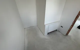 Aproape de benzinaria ESO. Finisaje la alegere - Poză 22