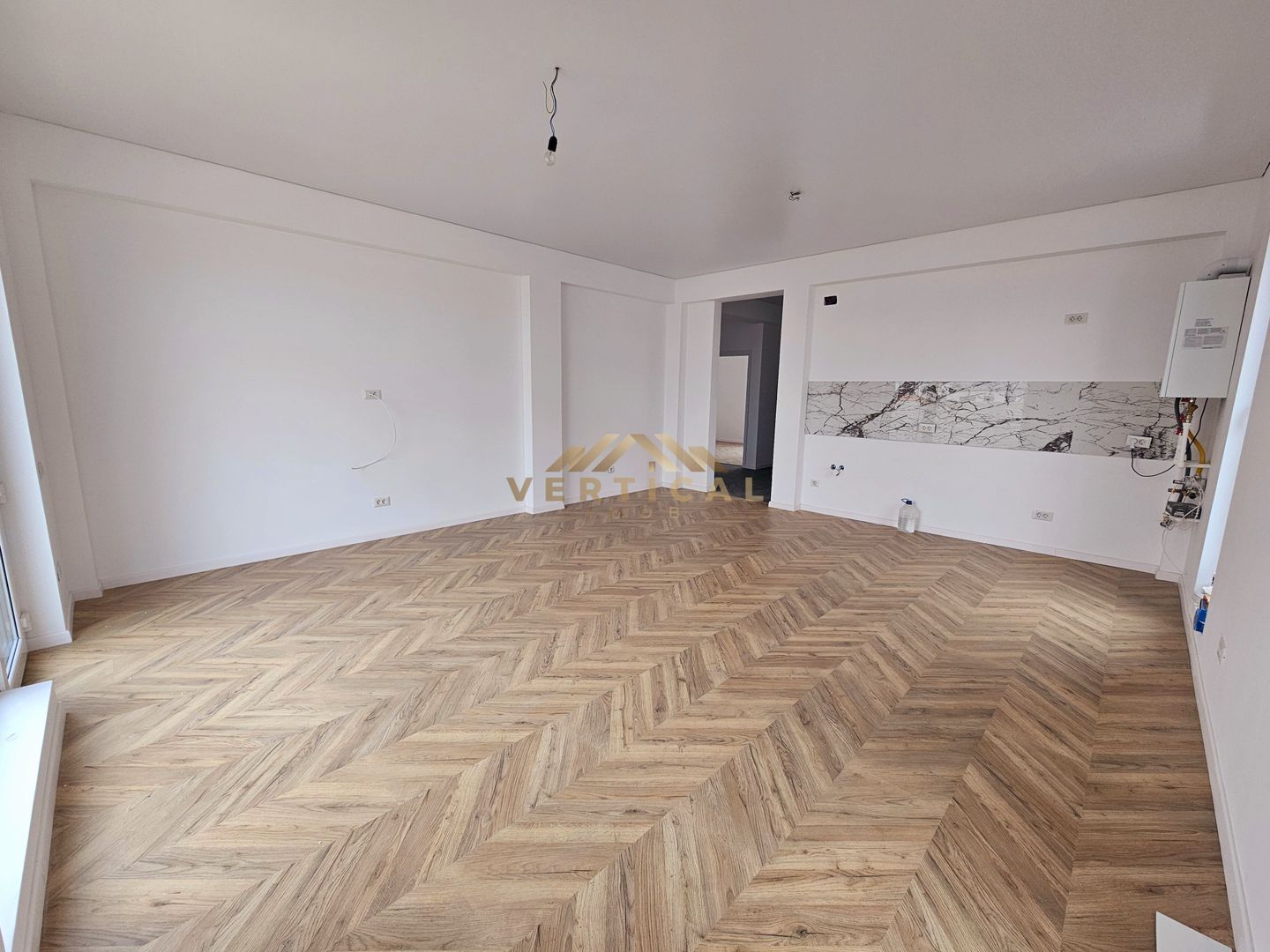 Casa parter | 4 camere | comuna Berceni - Poză 4
