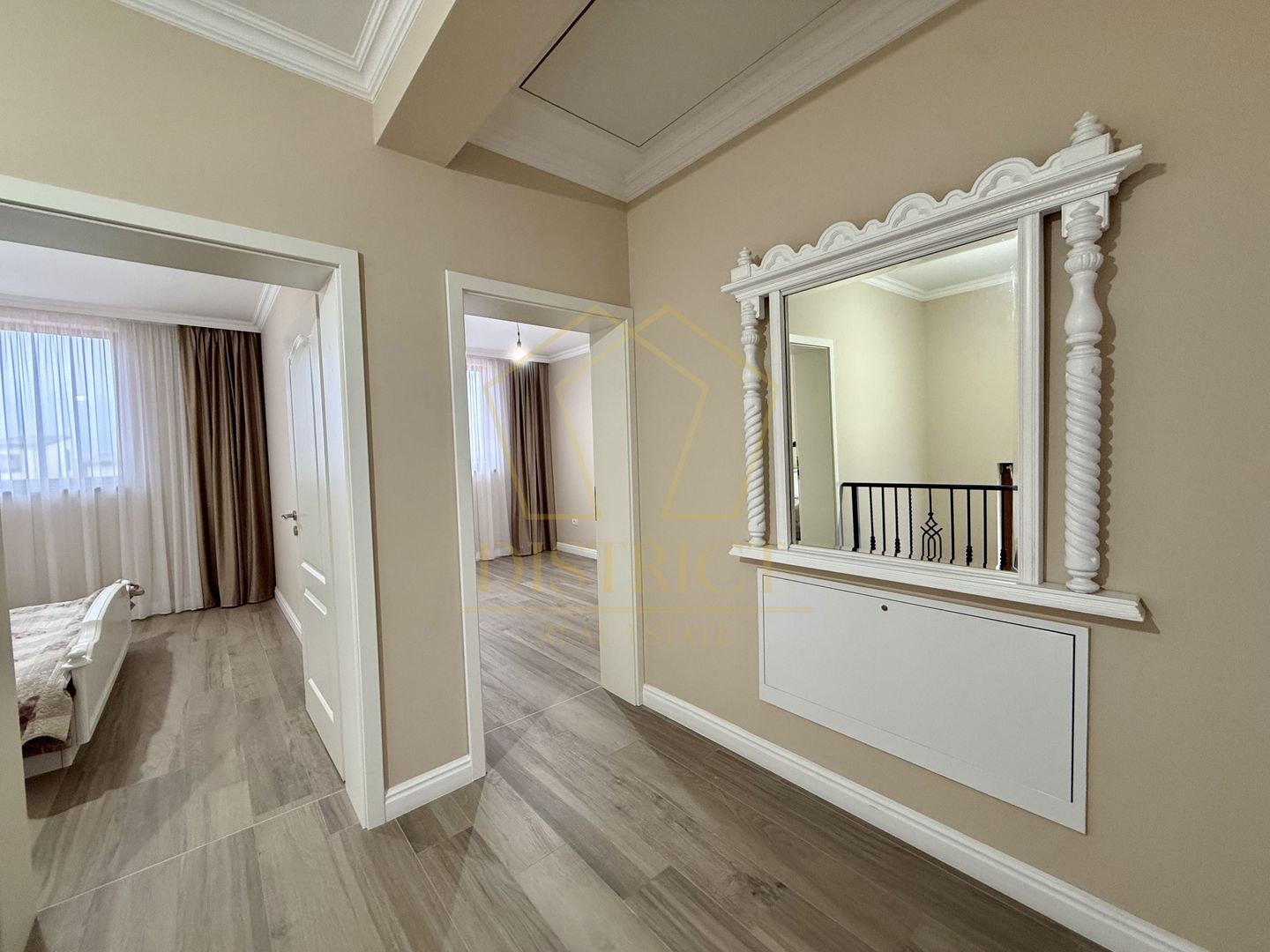 Duplex despartit prin perete dublu 127 mp utili | Sacalaz - Poză 8