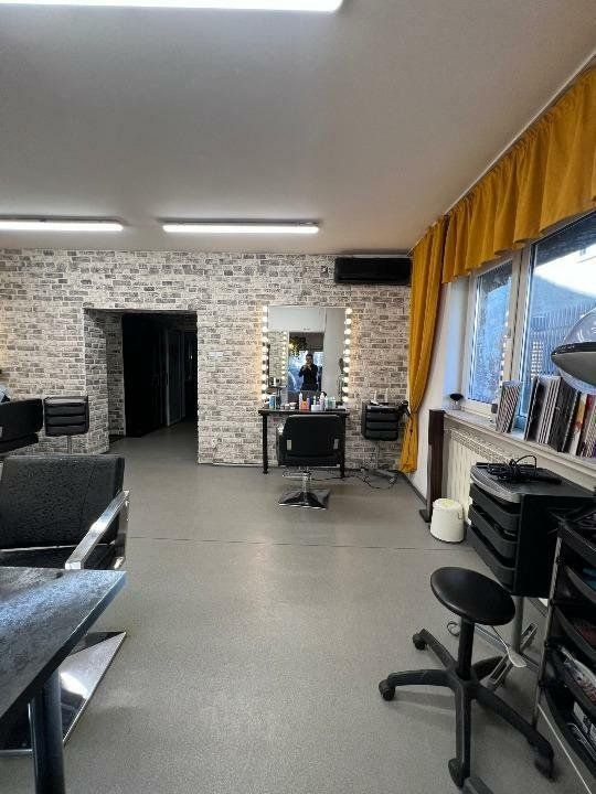 Inchiriez spatiu comercial stradal 100mp parter/Dorobanti/Metrou Stefan cel Mare - Poză 4