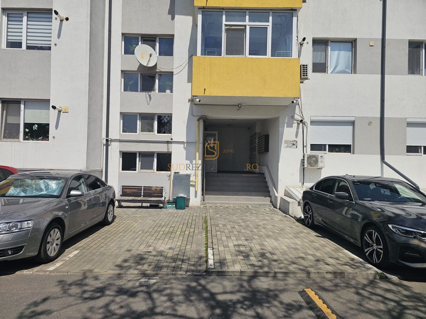 Apartament 3 camere, complet mobilat si utilat, Sector 5, Rahova - Poză 1