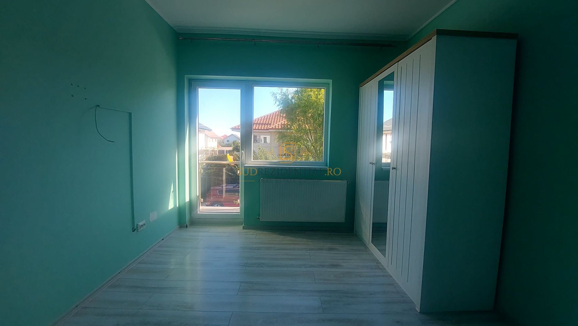 Vila duplex, semimobilata,3 camere, bucatarie inchisa,Comuna Berceni - Poză 23