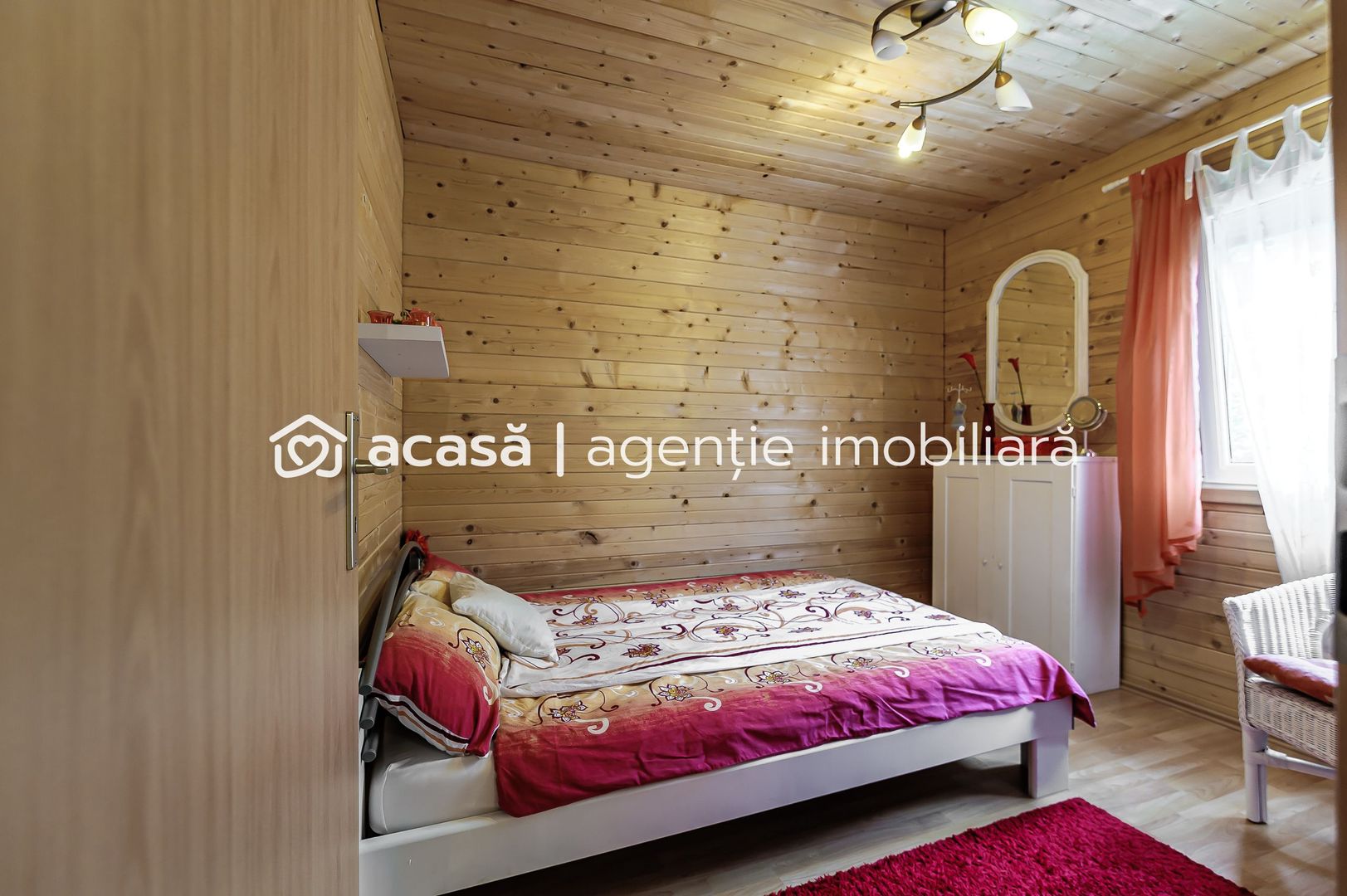 Casa de Lemn cu Piscina si Gradina Impecabila in Vladimirescu! - Poză 10