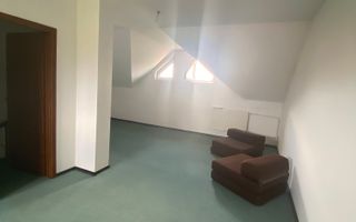 Casa de vânzare/închiriere zona Lunei - Poză 26