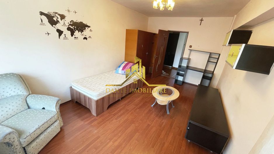 3 camere, decomandat, LA CHEIE, balcon, Semicentral, Piata Marasti - Poză 5