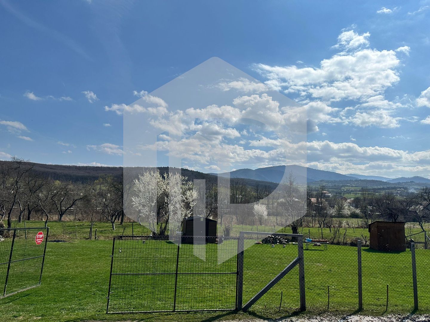 Creează-ți propriul paradis: Terenul cu potențial nelimitat te așteaptă - Poză 5