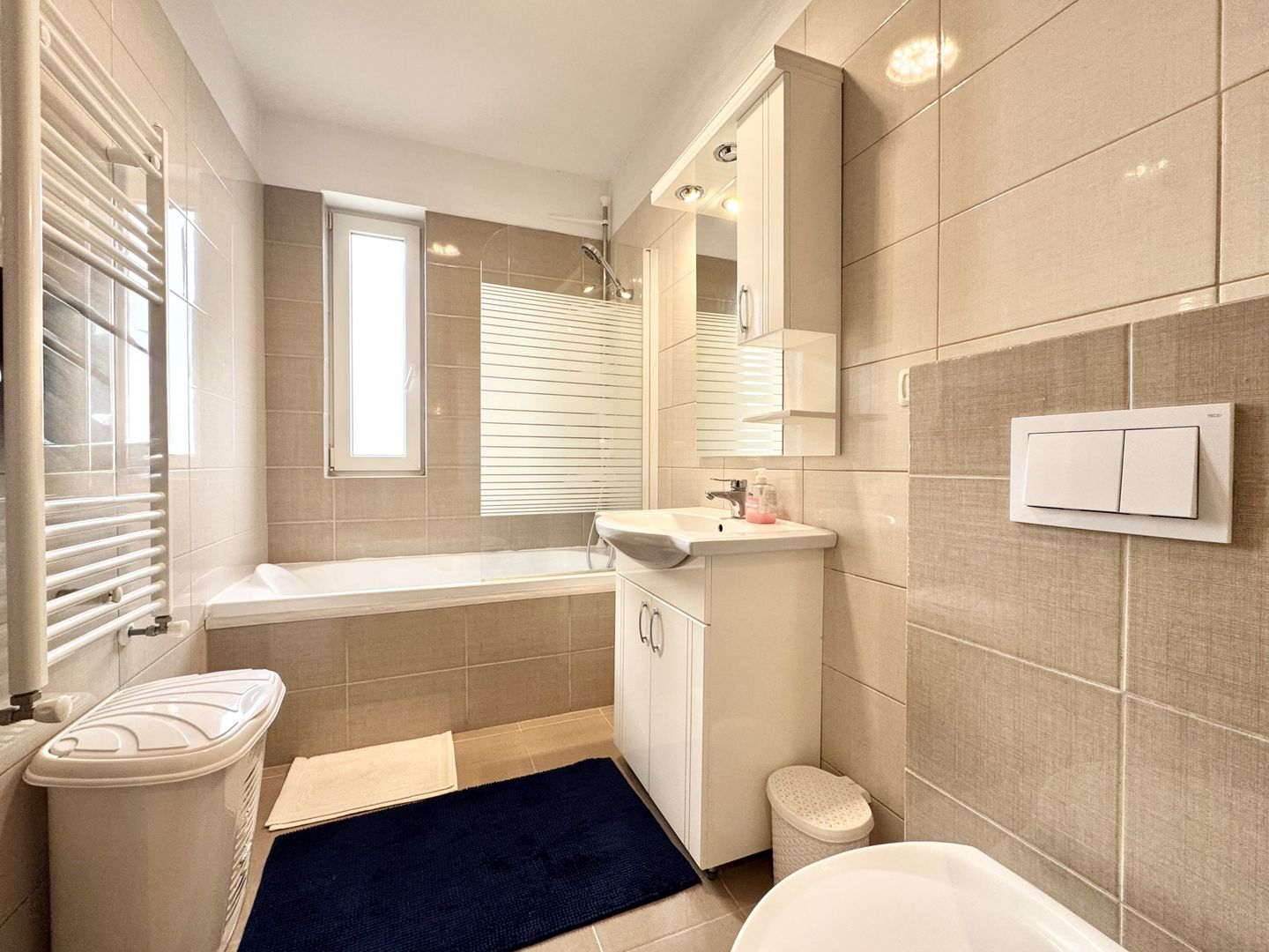 Apartament 3 camere Braytim + parcare proprie - Poză 25